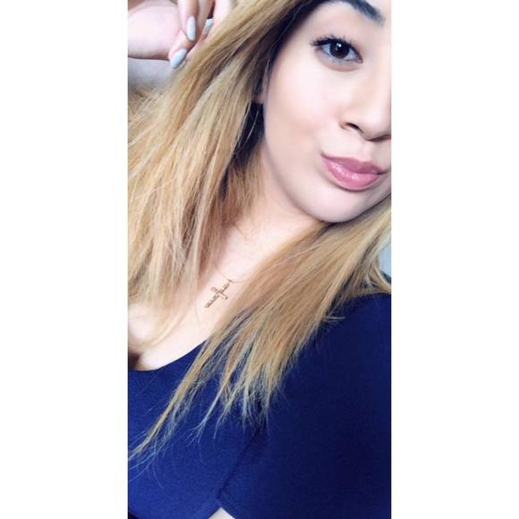 Meet your Posher, Jessica - Picture 1 of 1